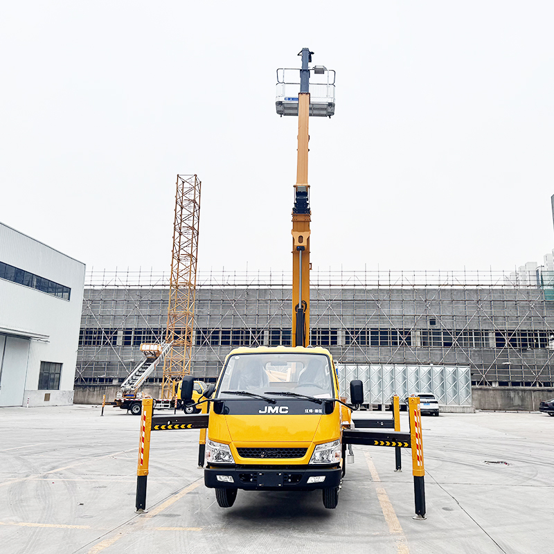 23m 28m 32m Truck Mounted Aerial Lift Vertical Made in China