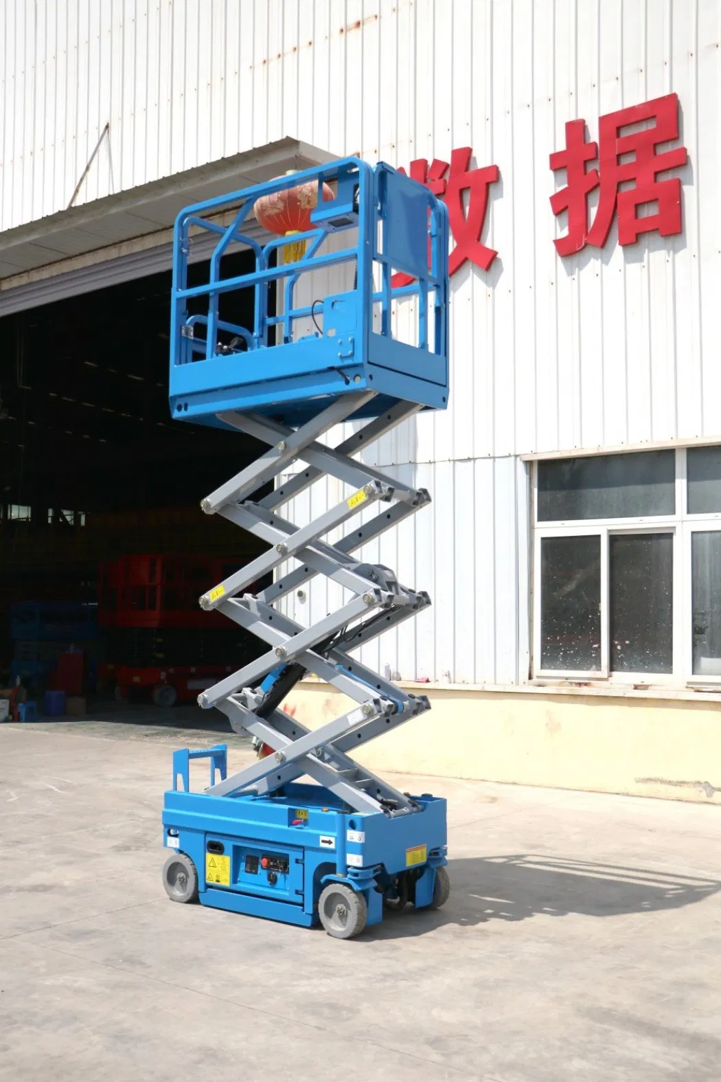 8m 10m 12m Wheeled Aerial Work Lift Vehicle Truck Mounted Scissor Hydraulic Lift Platform Mobile Lifter Scaffolding Electric