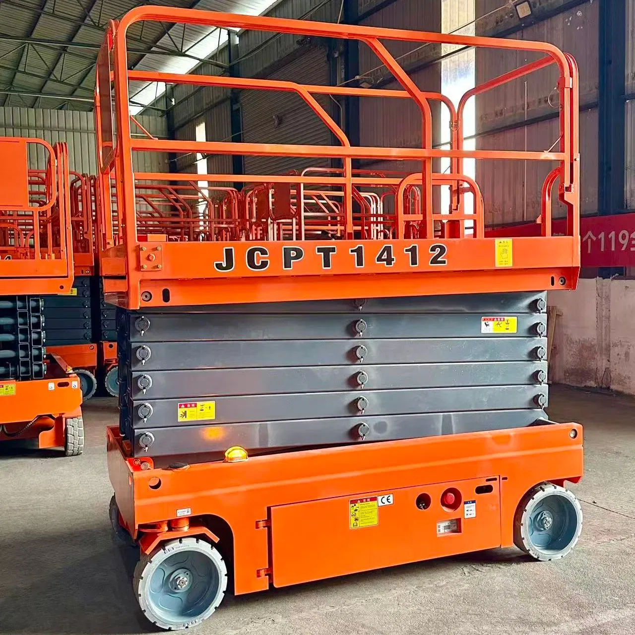 Brand New Efficient Electric Self-Propelled Indoor-Outdoor Aerial Work Platform