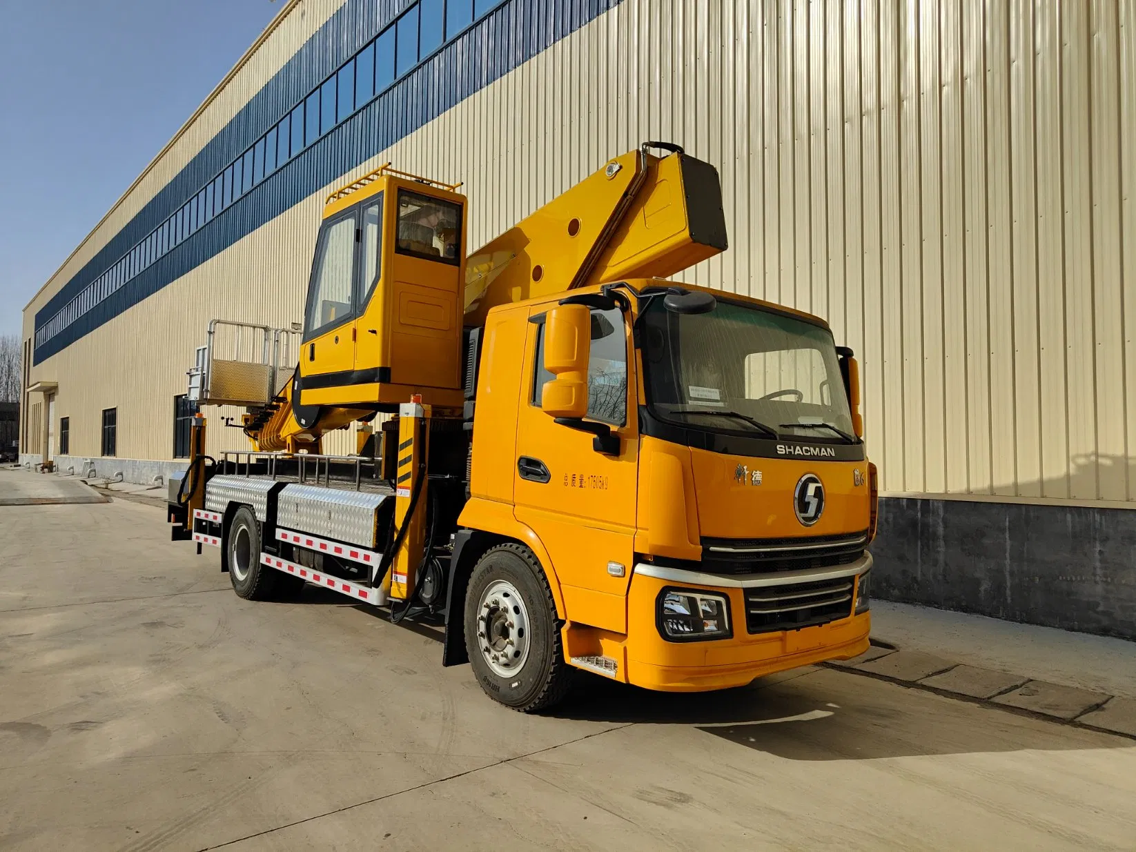 60m Aerial Work Platform Hydraulic Truck Mounted Aerial Work Platform Aerial Lift Bucket Trucks with Telescopic