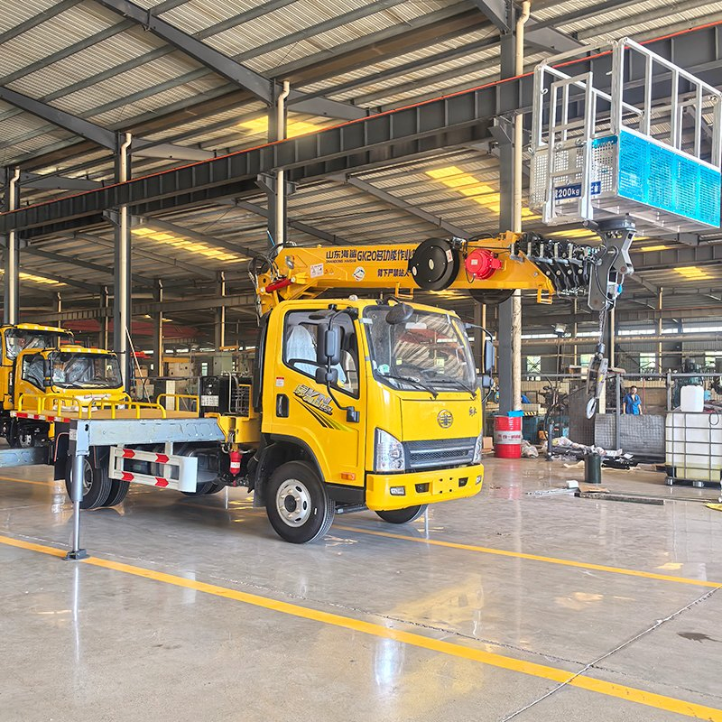 20m Lifting Height All-Terrain Diesel Compact Enhanced Precision-Lift Versatile Aerial Work Platform