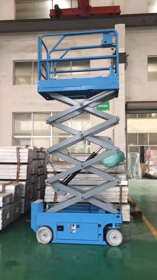 12m High Quality Self Propelled Aerial Working Platform Personnel Lifting and Lowering