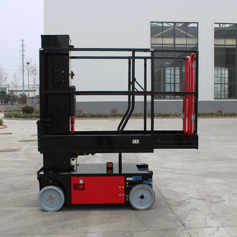 Self-Propelled Vertical Mast Lift with High Reach Capabilities