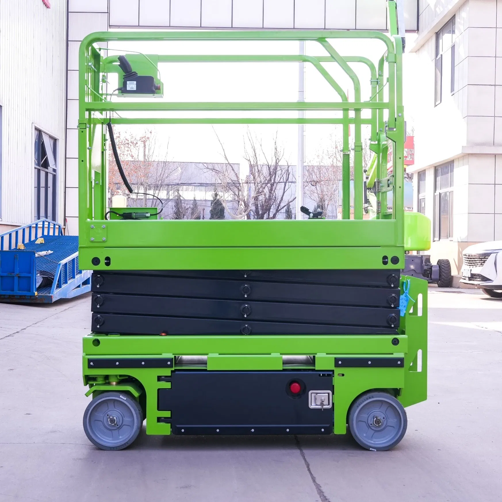 Push-Around Vertical Mast Lifts Platform Height Factory Workshop Hydraulic Lift