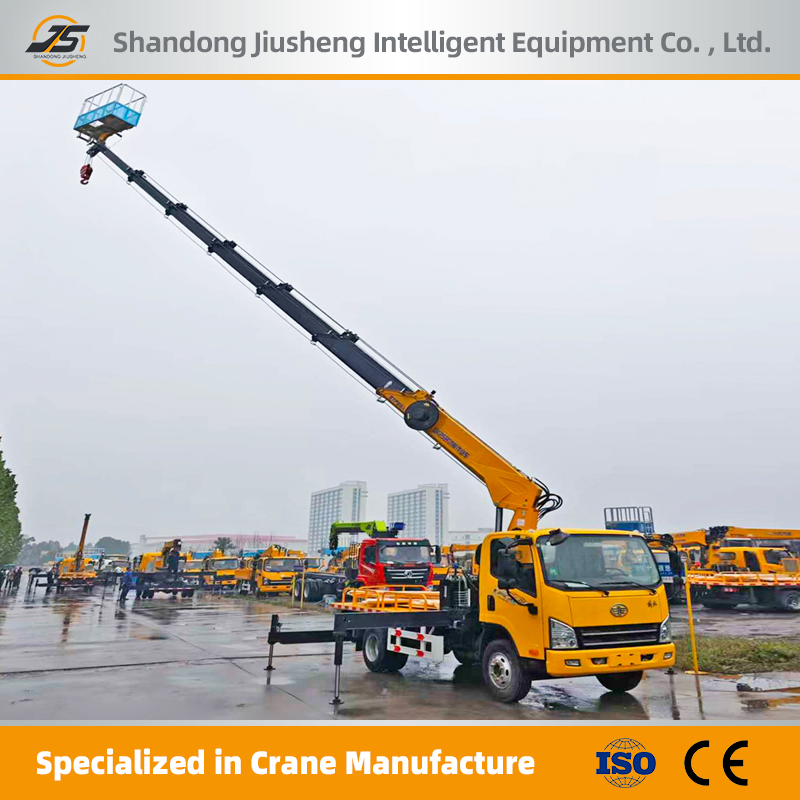 Outdoor Aerial Work Platform with 400kg Capacity Diesel-Powered High-Altitude Operation Truck