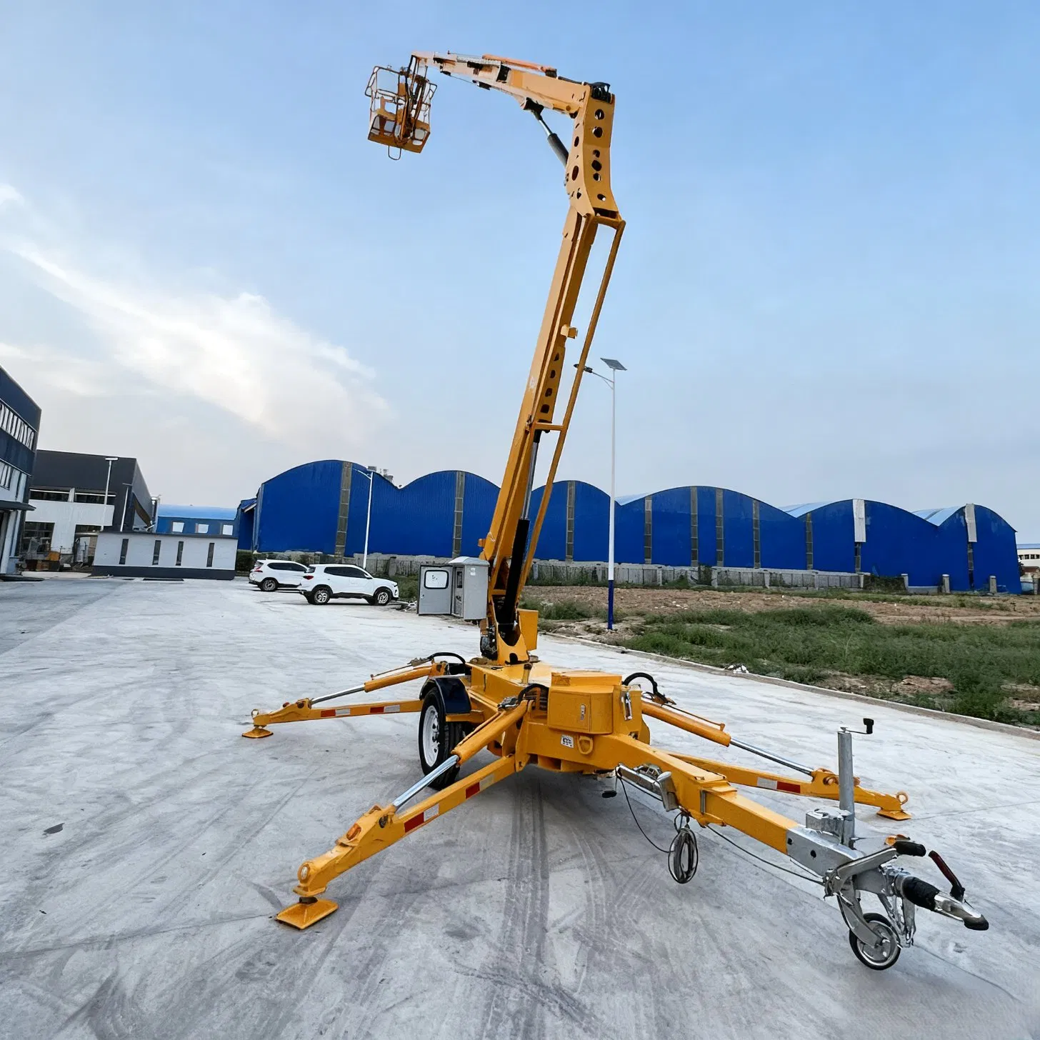 Diesel Towable Boom Lift Trailer Mounted Articulating Aerial Work Platform Construction Maintenance Cherry Picker
