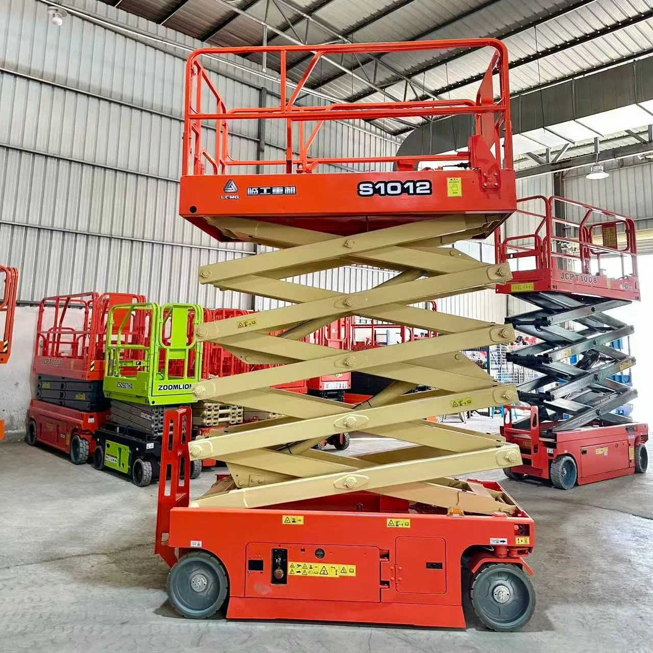 High-Speed Self-Propelled 4-Wheel Hydraulic Scissor Lift