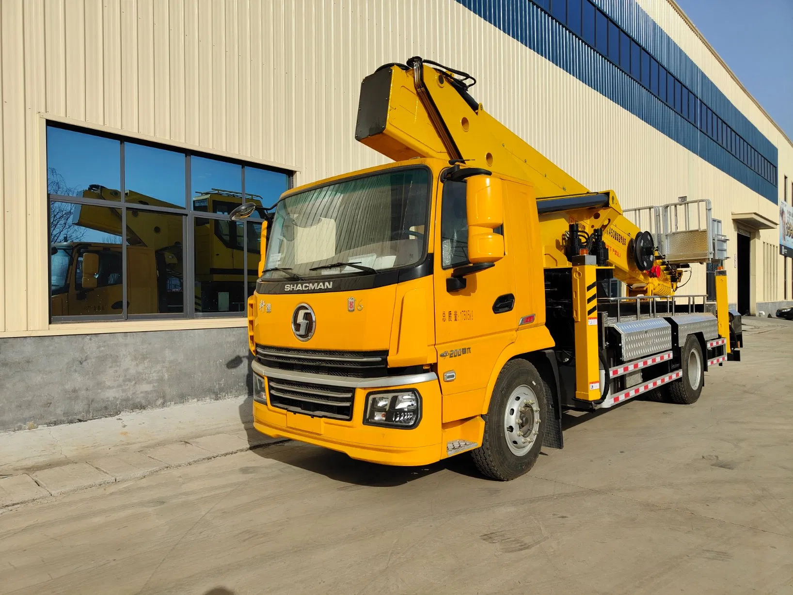 60m Aerial Work Platform Hydraulic Truck Mounted Aerial Work Platform Aerial Lift Bucket Trucks with Telescopic