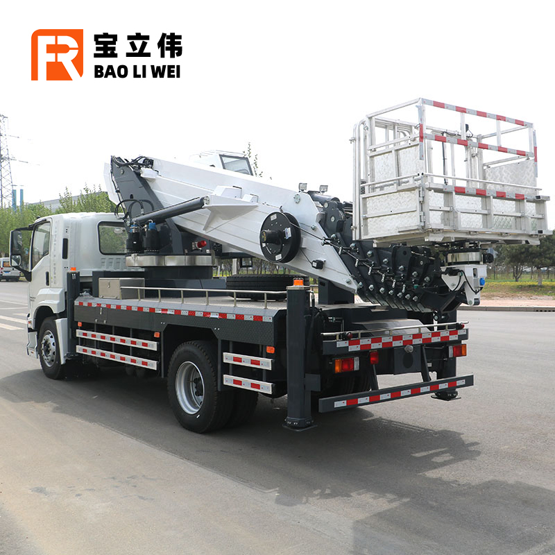 Isuzu Truck Mounted Aerial Work Platform 43m Bucket Truck Boom Lift High Altitude Working Truck