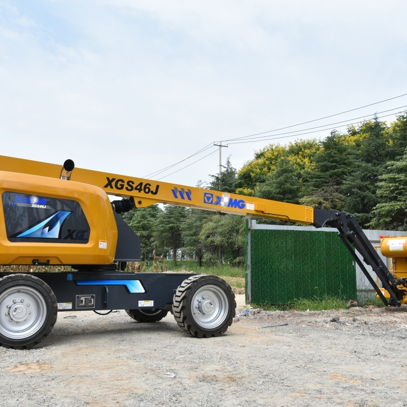 Compact Articulating Boom Aerial Work Platform for Narrow Street Work