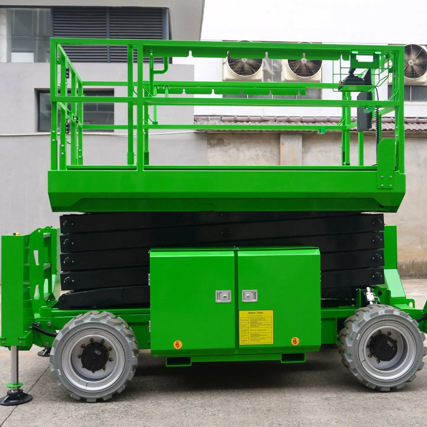 High-Performance 12m DC Powered Rough Terrain Scissor Lift