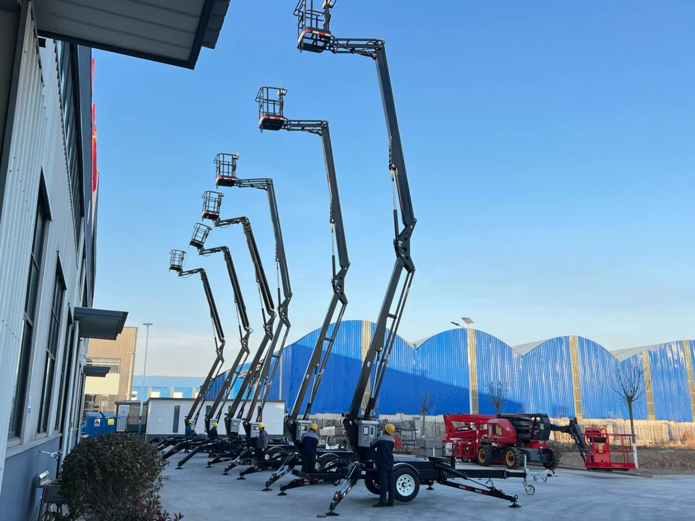 Dymg 10m 12m 14m 16m 18m 20m 22m Electric Hydraulic Self Walking Trailer Towable Boom Lift Articulated Boom Lift Telescopic Cherry Picker Spider Boom Lift