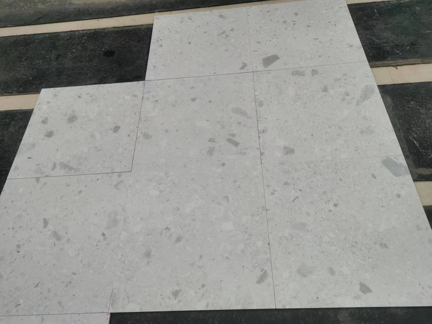 Distressed Durable Antique Brick Wall Decor Wood Effect Ceramic Vintage Tiles in China