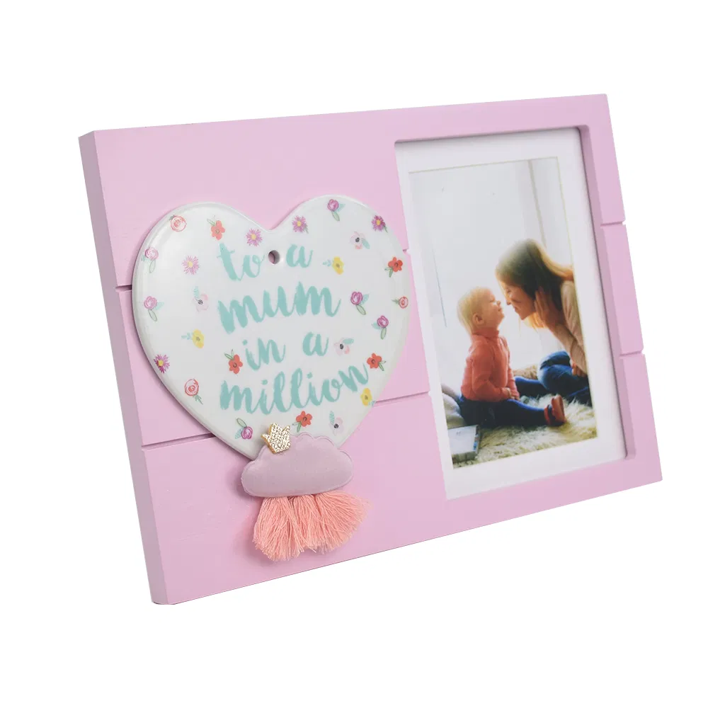 Lovely Design Wood Photo Frames with Ceramic Ornament