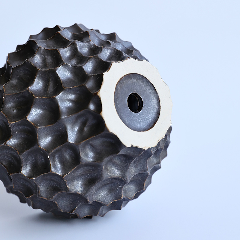 Modern Ceramic Planter: Black and Gold Durian Design for Home