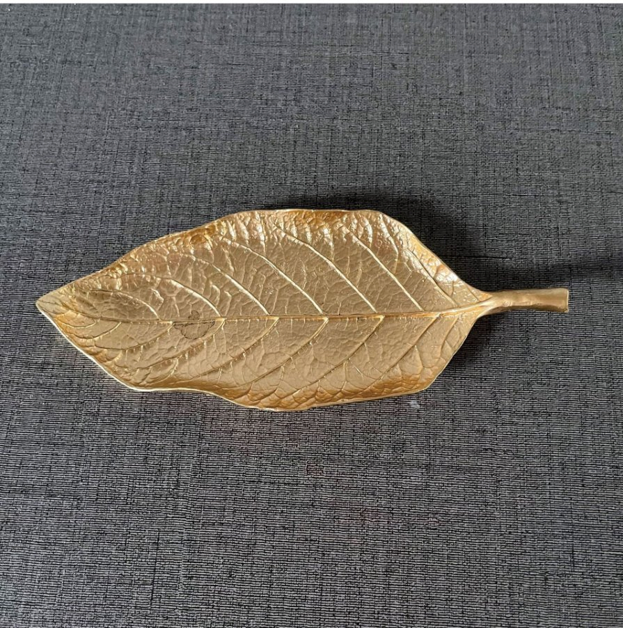 Desktop Tray Gold Ring Tray Maple Leaf Jewelry Tray Metal Ornaments Fruit Plate Decorations Ginkgo Paulownia Leaf Shape Tray