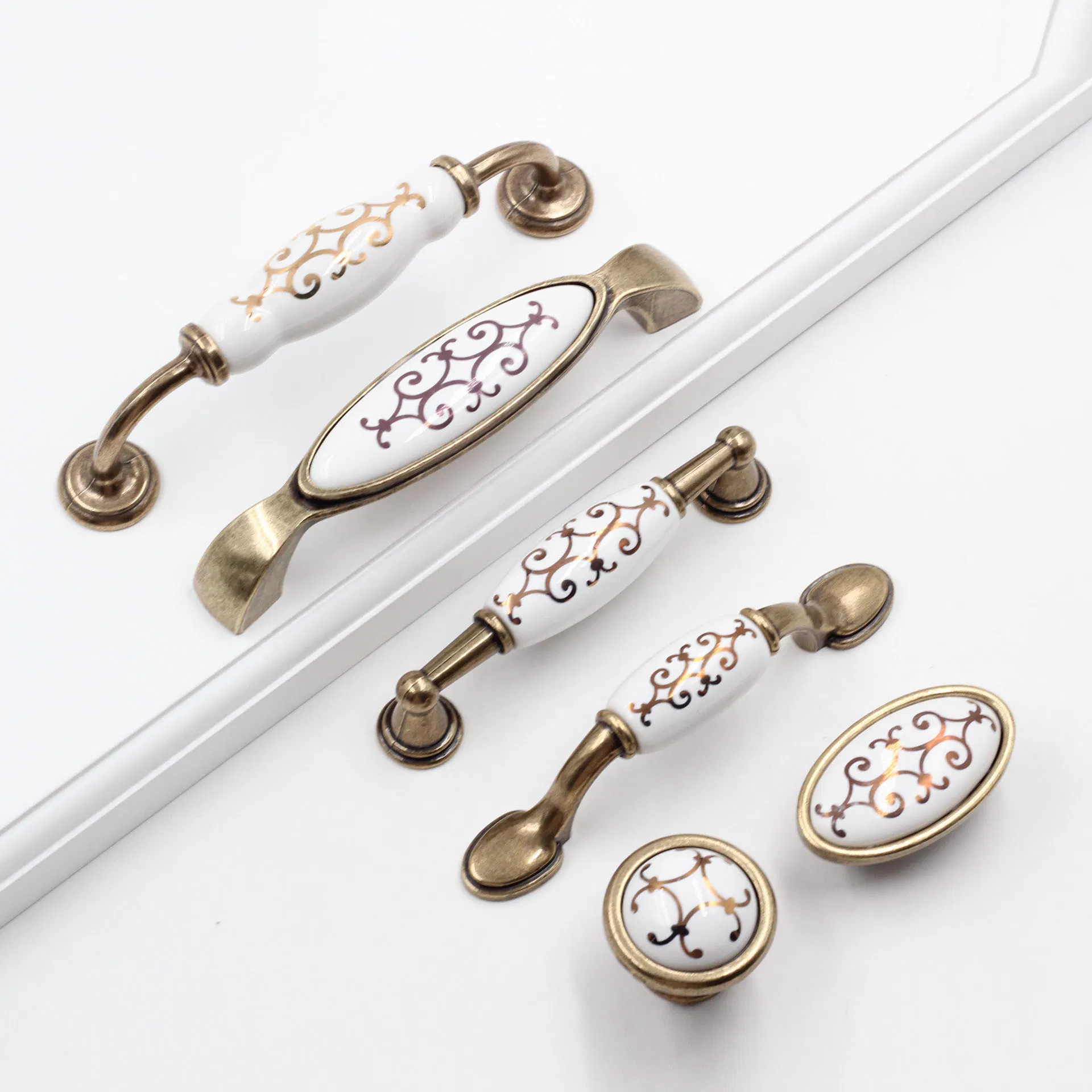 Fine Yellow Hook Flower Ceramic Handle European Antique Drawer Furniture Wardrobe Cabinet Handle