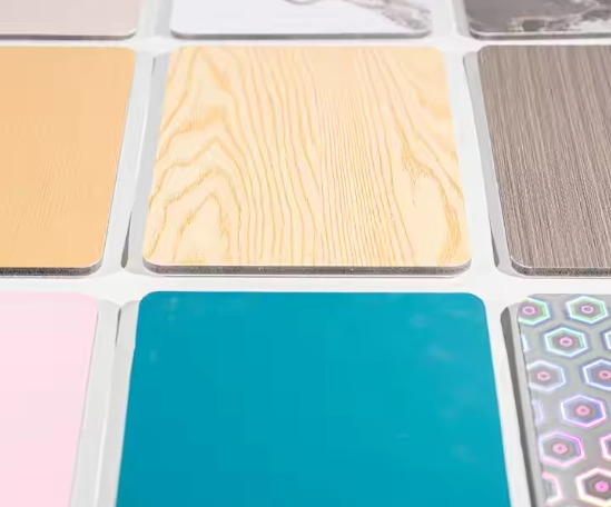 Unique Carbon Crystal Plate for Striking Decorative Wall Designs