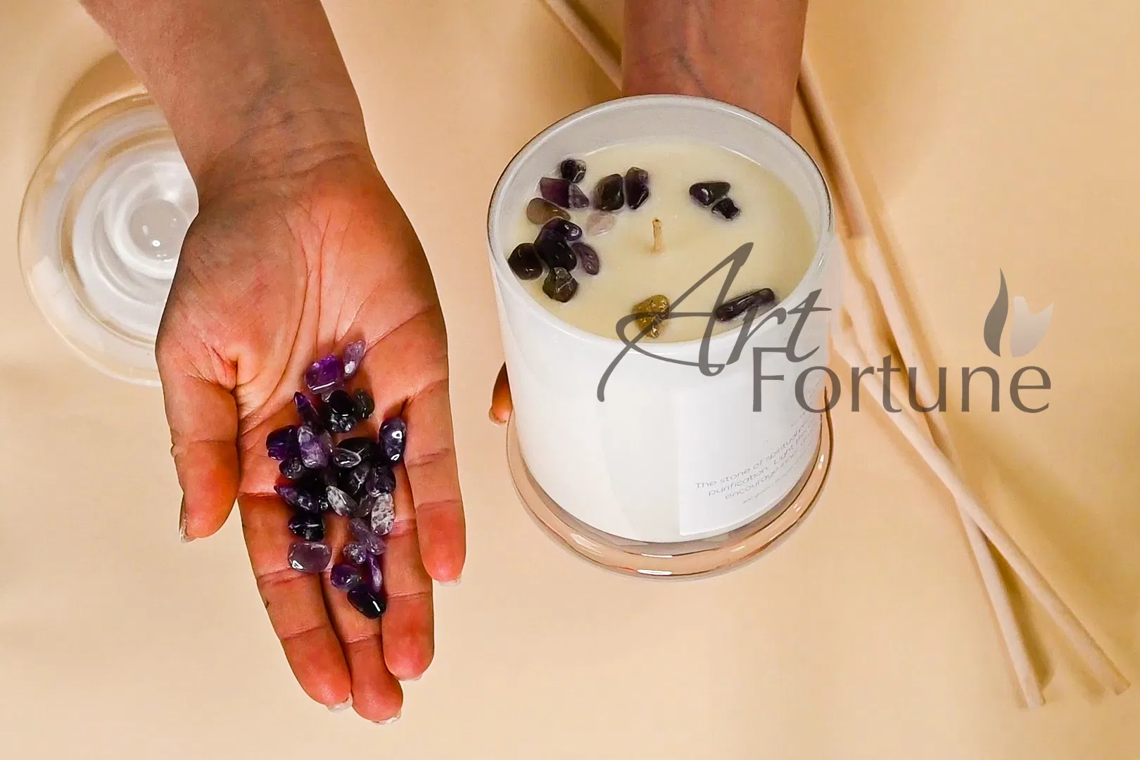 Natural Crystal Stone Candle with Scented Soy Wax and Wooden Wick