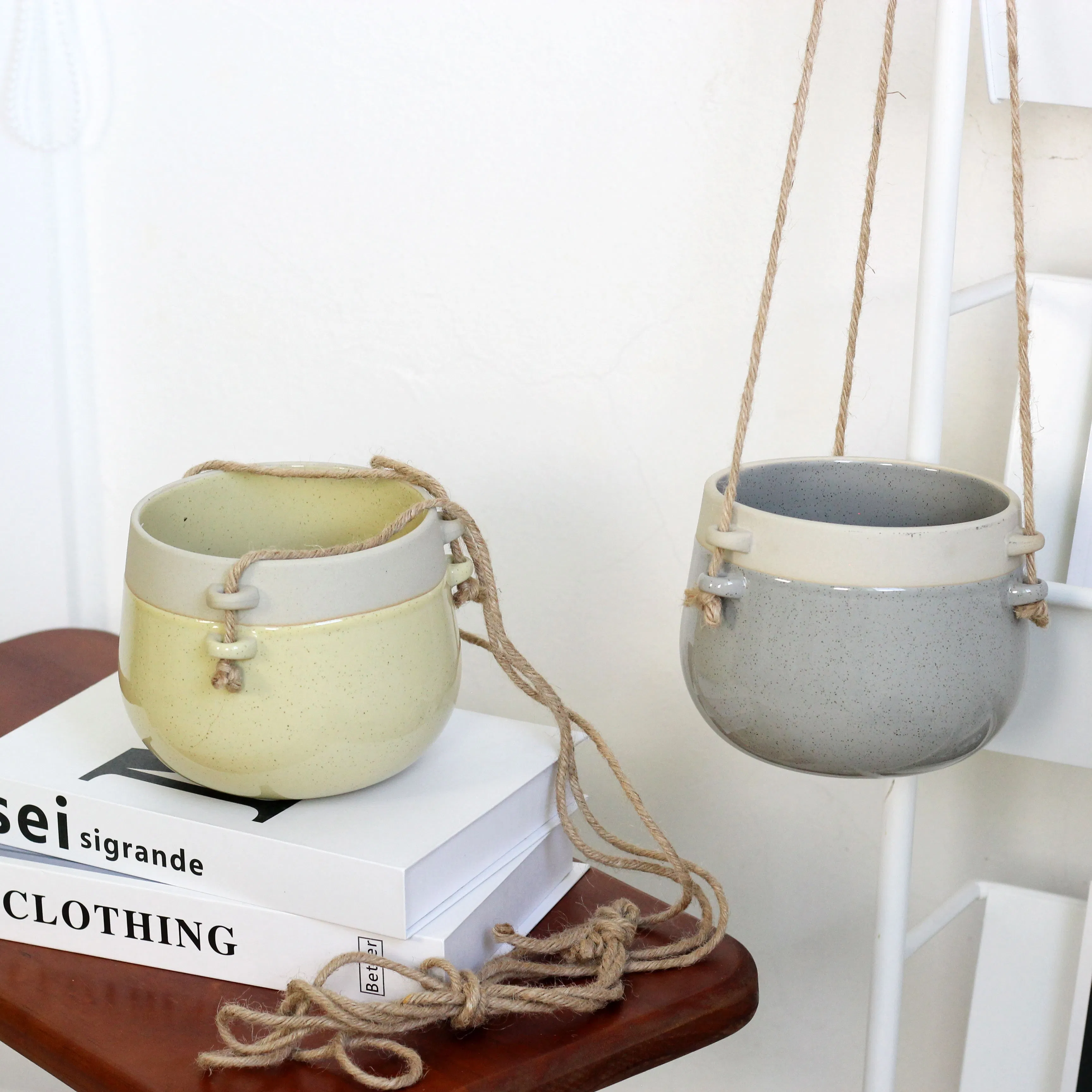 Modern Round Hanging Planter for Indoor Plants Home Decoration