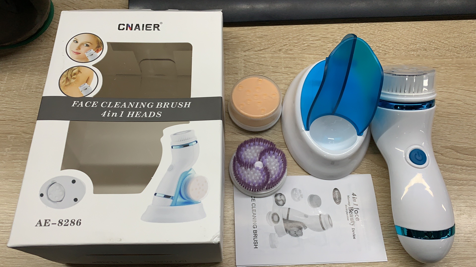Facial Cleansing Device