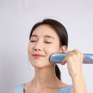RF Beauty Tool Face Lifting Tightening at Home Use Rejuvenate Face Beauty Equipment with Red Blue Light