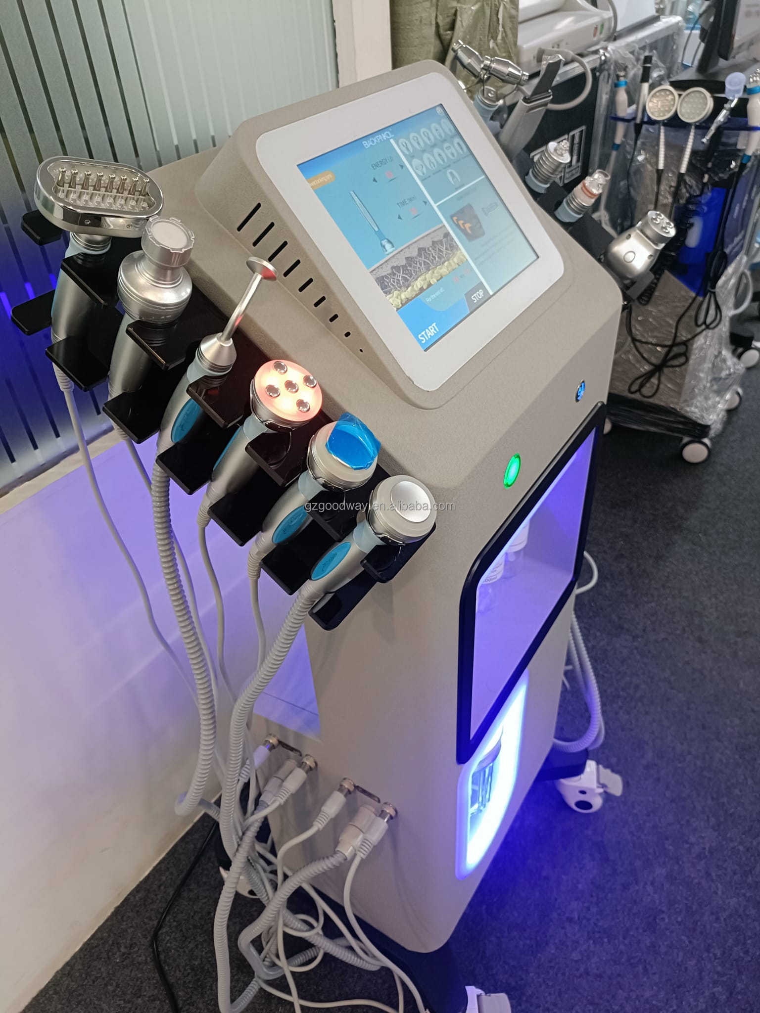 9 in 1 Facial Cleaning Machine Detail