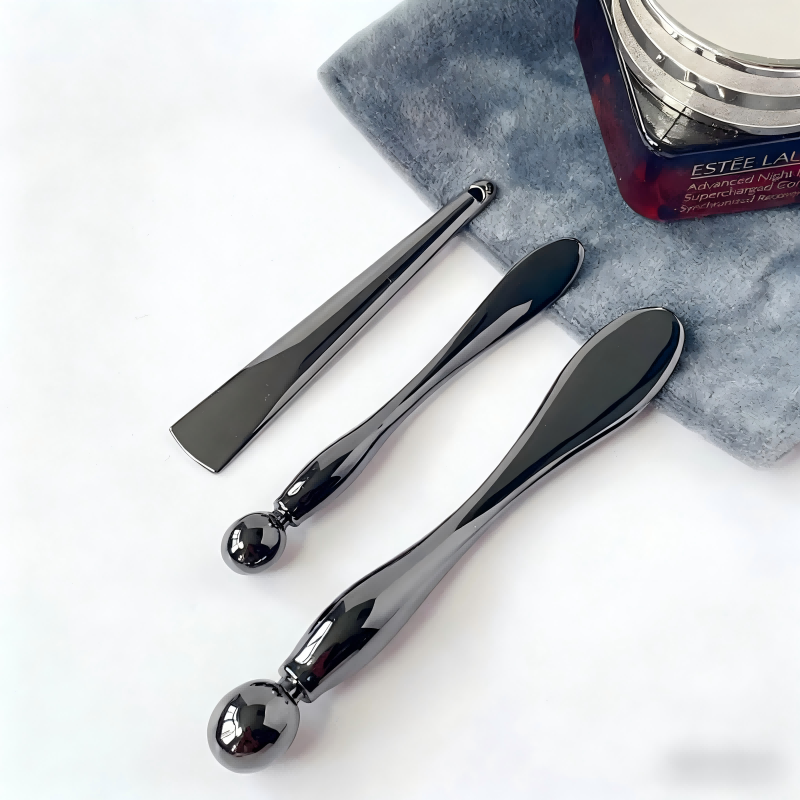 OEM Custom Logo Facial Spatula Cosmetic Face Cream Spoon Beauty Tool Eye Cream Applicator Metal Mini Eye Cream Spoon
