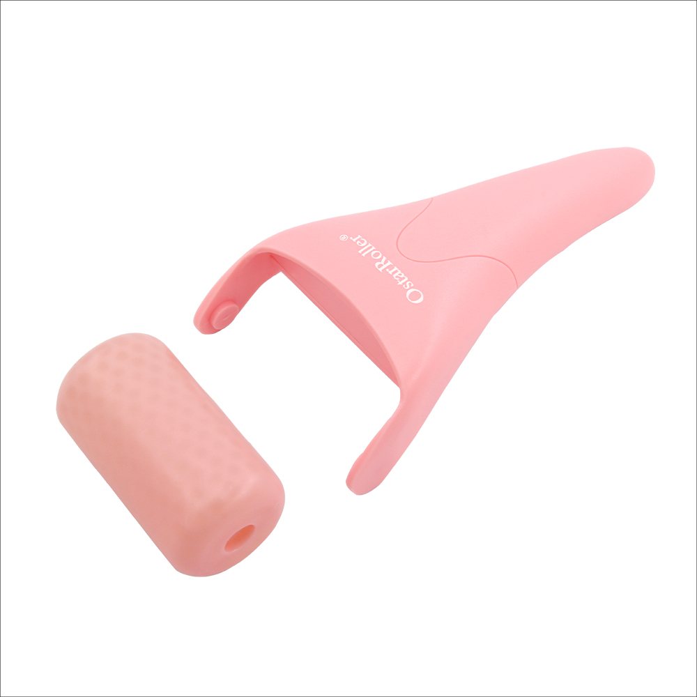 CE Approved Mini Handheld Silicone Cube Skin Cooling Facial Ice Roller Stone for Face Body and Eyes Massage Calms &amp; Rejuvenates