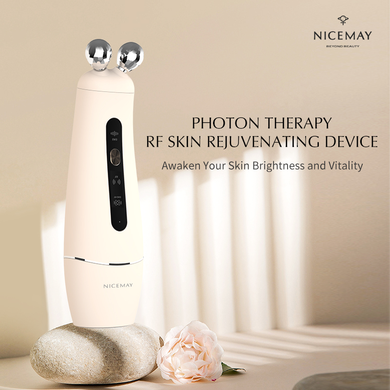 3 in 1 Luxury Beauty Device Microcurrent Facial Device Face Massager Electric Face Lifting for Home Use Beauty Equipment
