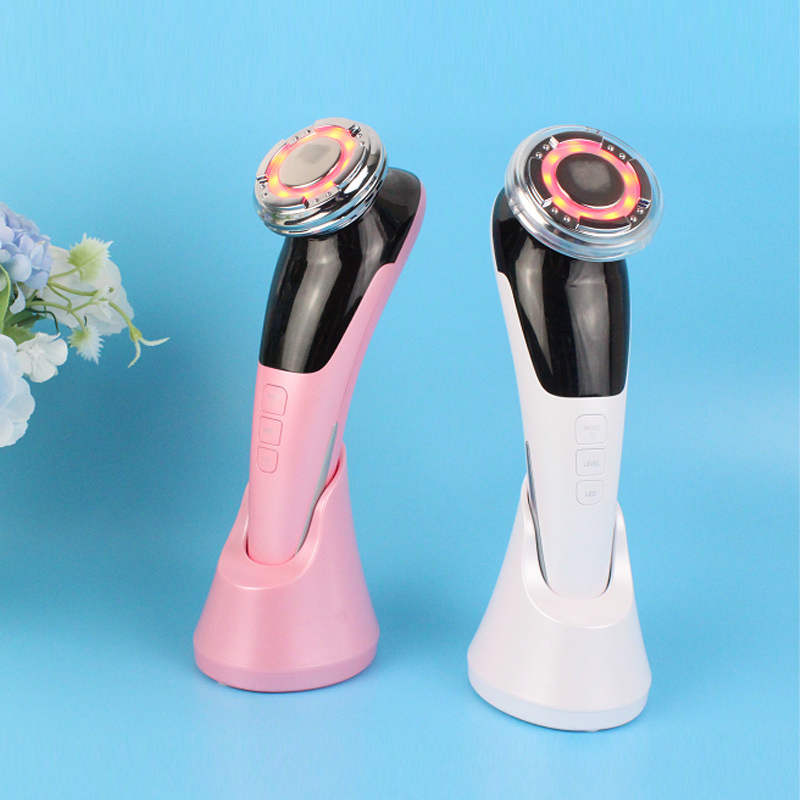 LED Photon Skin Lifting &amp; Essence Infusion Facial Massager with EMS