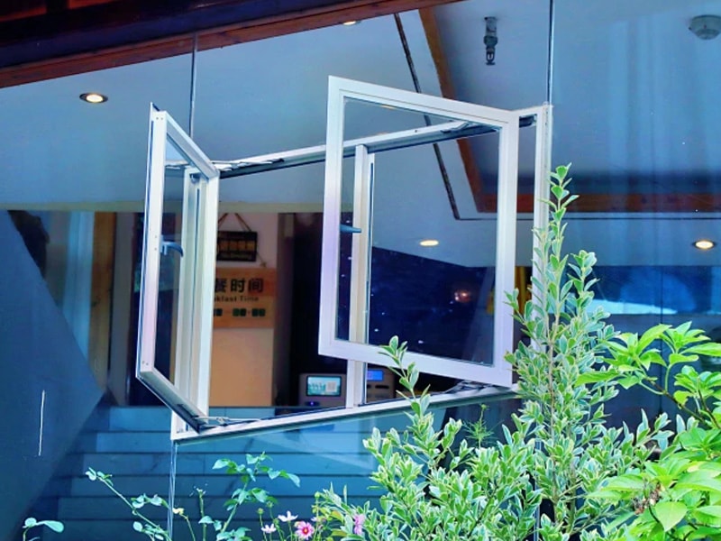 Customizable Aluminum Casement Window Profile Sample OEM Supported detail 4