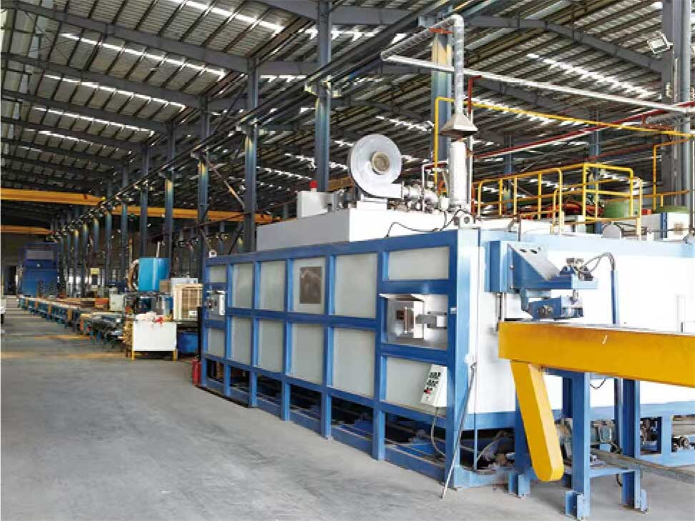Precision aluminum profile cutting equipment