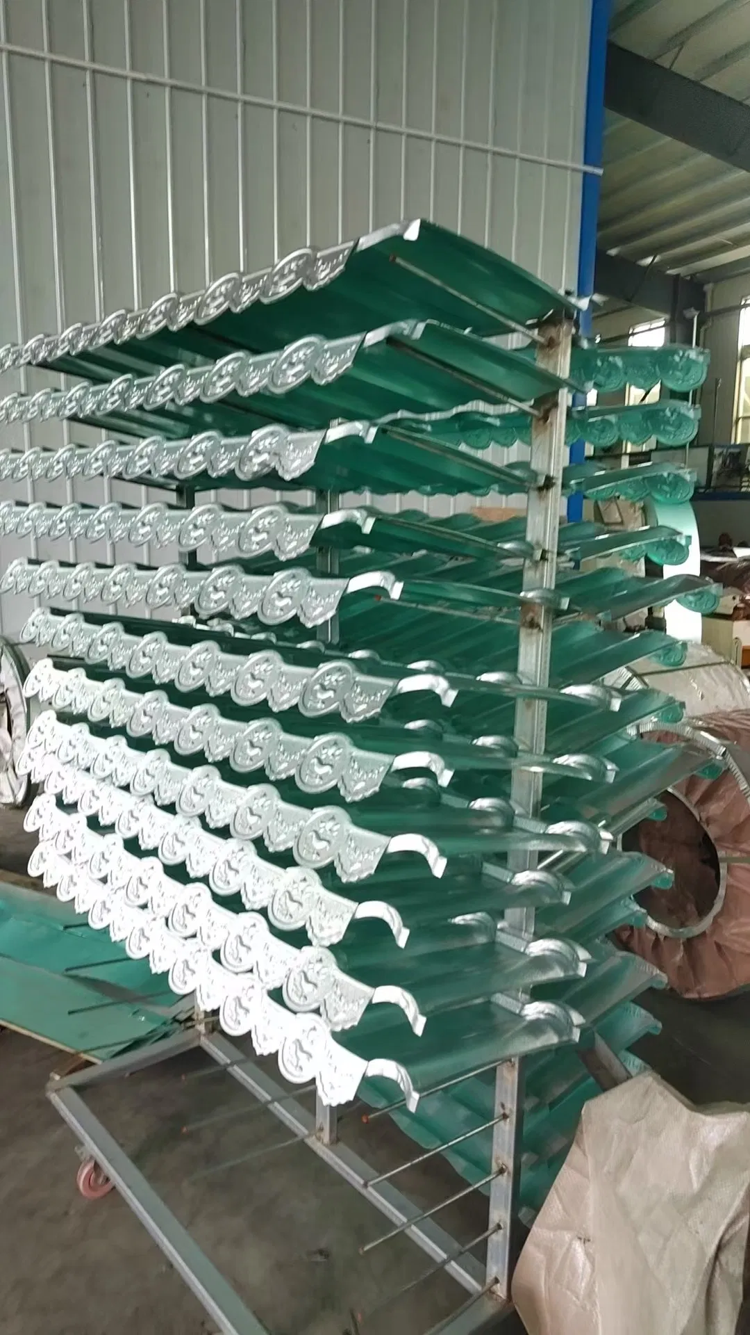 Fish Scale Tile Solar Decorative Roof Tile Colour Stone-Coated Metal Roofing