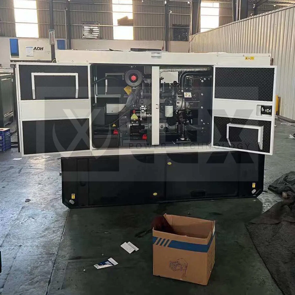 450kVA 700kw 1100kw 1400kw Hybrid Silent Generator Solar/Diesel Compatible Smart Grid Integration