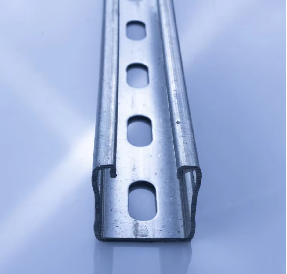 Solar Panel Mounting System Aluminum Alloy Easy Installation Commercial Rooftop High Wind Load