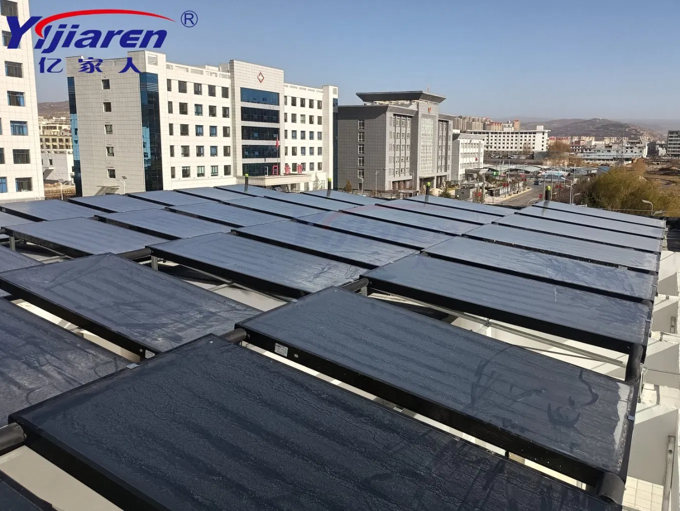 Split Blue Titanium Flat Plate Solar Collector Solar Water Heater with Pressurized Stainless Steel Water Tank