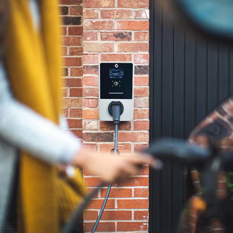 7kw 11kw 22kw Wallbox Ocpp EV Charger Solar Car Charging Station with Good Service