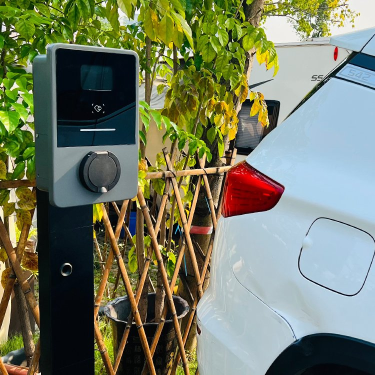 7kw 11kw 22kw Wallbox Ocpp EV Charger Solar Car Charging Station with Good Service