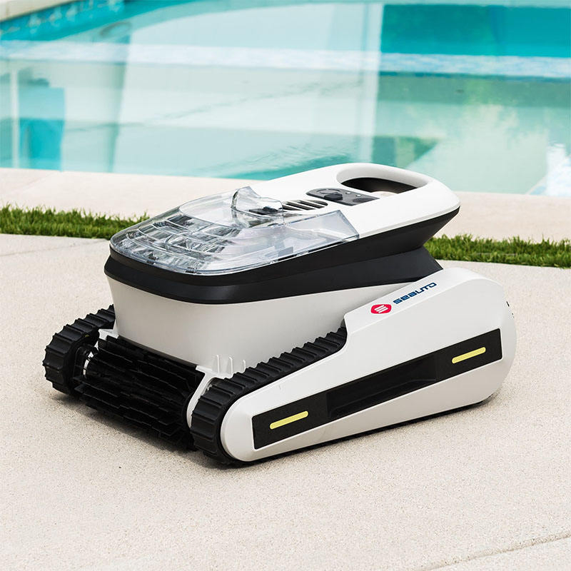 High Quality Automatic Solar Powered Cordless Pool Robot Vacuum Cleaner Underwater Wall Robotic Cleaning Tool for Swimming Pools