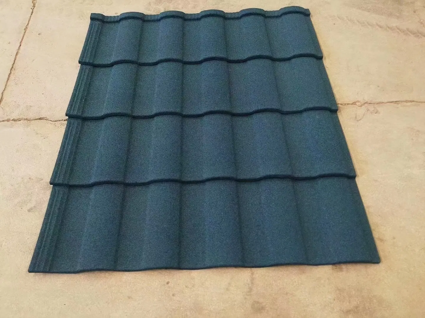 The Wood Grain Roof Tile of Roofing of Solar Flat