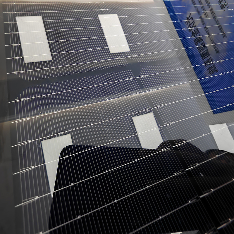 BIPV Solar Roof Tile 100W 110W 130W 140W N-Type Hjt Silicon Double Glasses Solar PV Tiles for Villa Roof Building