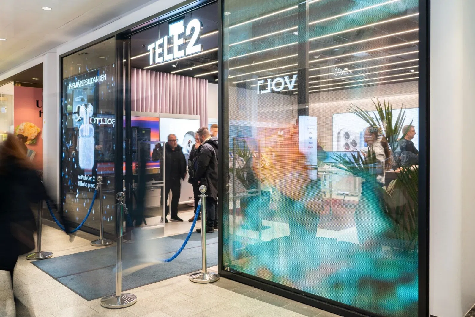 Wholesale Price 3D Holographic Transparent Flexible Advertising LED TV Film Video Giant Screen for Glass Curtain Wall