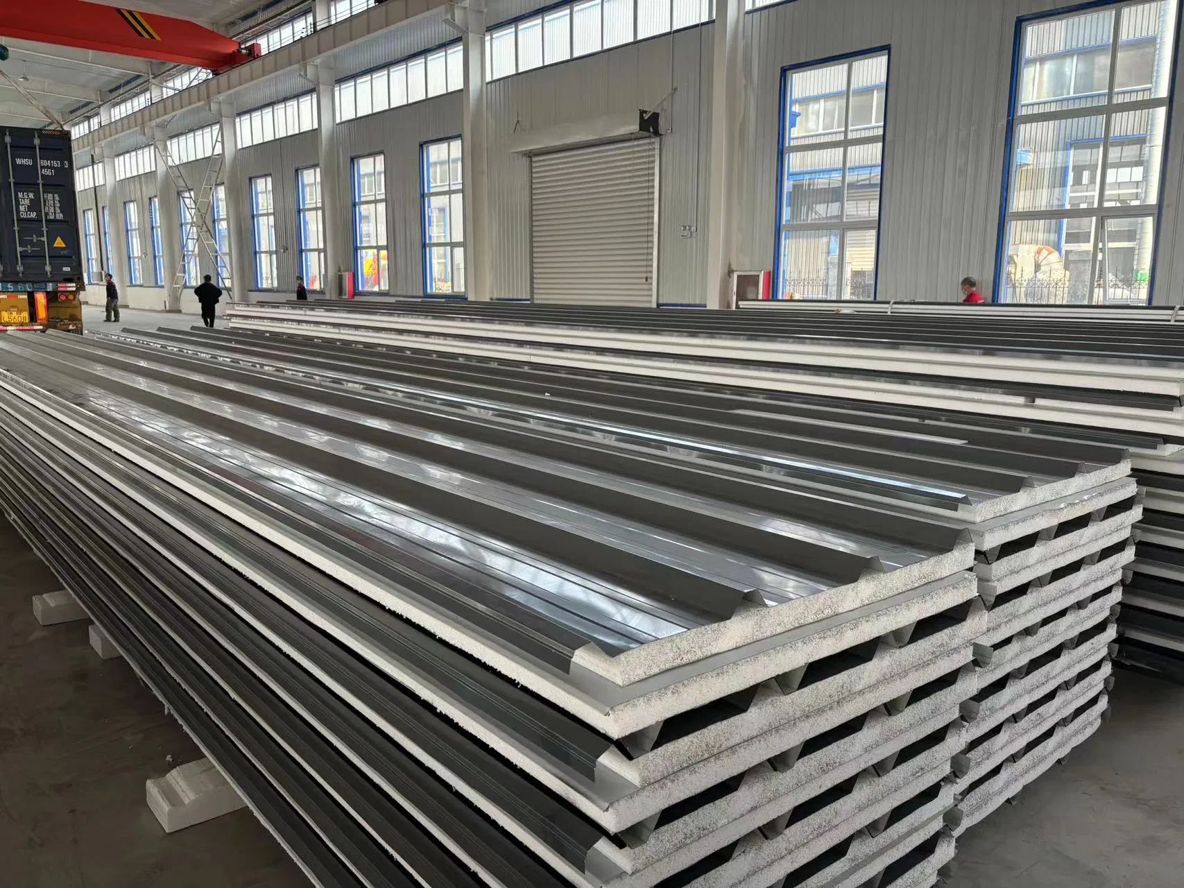 Building Material Wall Tile Steel Plate Corrugated Galvanized EPS Sandwich Panel