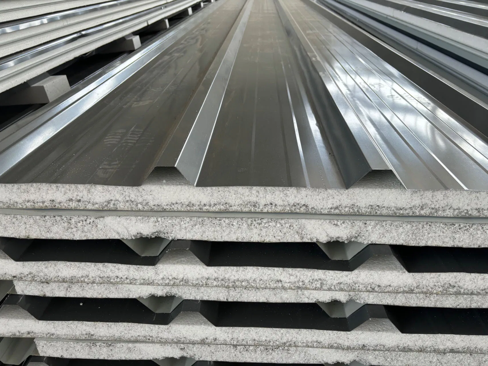 High Density Energy Efficient Building Envelopes EPS Sandwich Panel