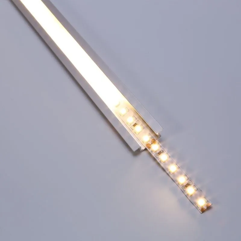 نظام قناة ألومنيوم مدمج مع غطاء، وأغطية نهائية، ومشابك تثبيت لتركيبات شرائط LED
