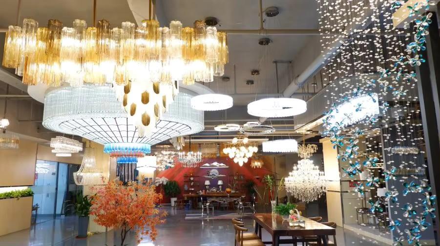 مجموعة إضاءة ديكورية احترافية من Aplivo Light