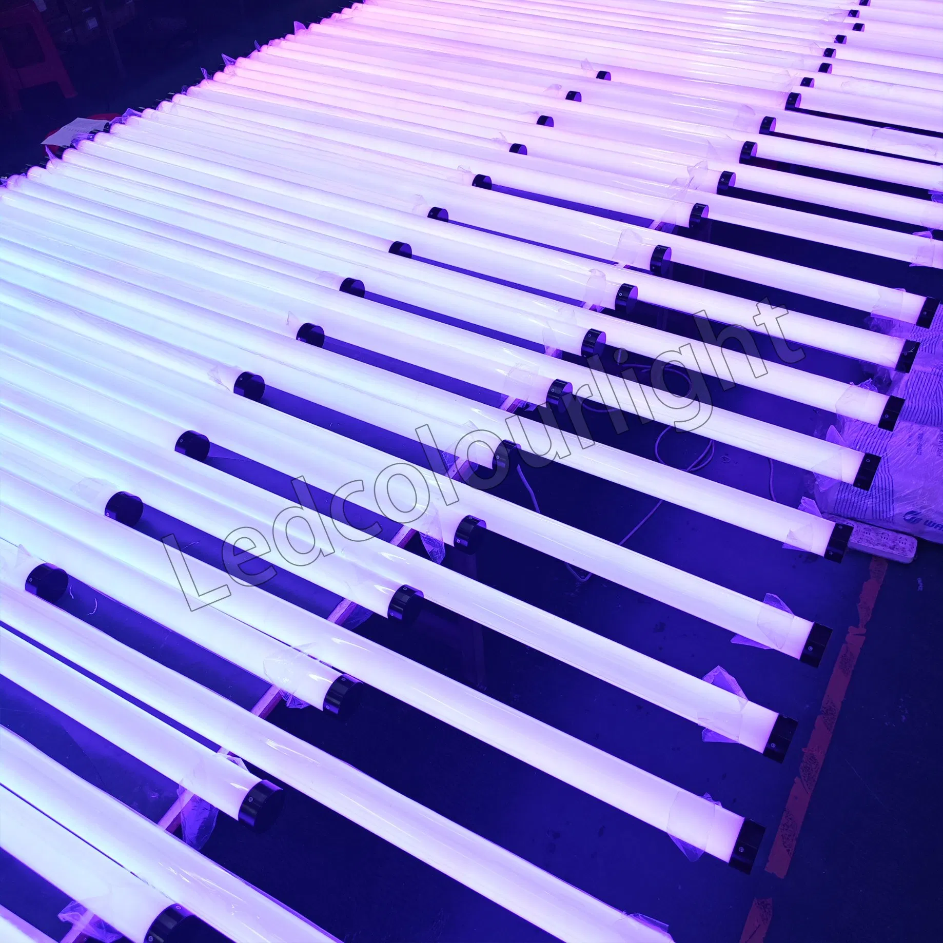 أضواء LED stage الخارجية 360 درجة إضاءة داخلية أنبوب LED (جملة رخيصة للمصانع لأندية الليل KTV المطاعم الحانات ضوء زخرفي OEM ODM)