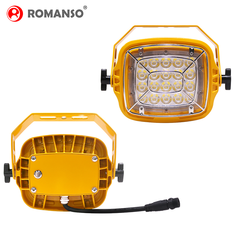 أضواء الفيض عالية الجودة 20W-60W LED للإضاءة في الأرصفة مع ذراع متأرجح
