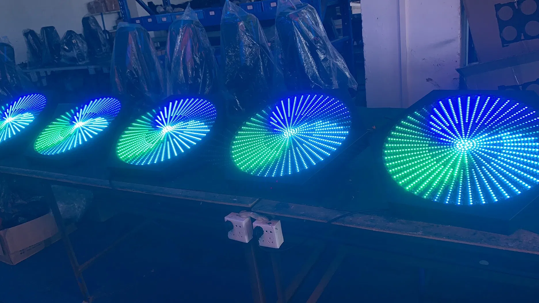 إضاءة خلفية LED برنامج مدمج DMX512 بيكسل ملون كامل RGB Lights 
